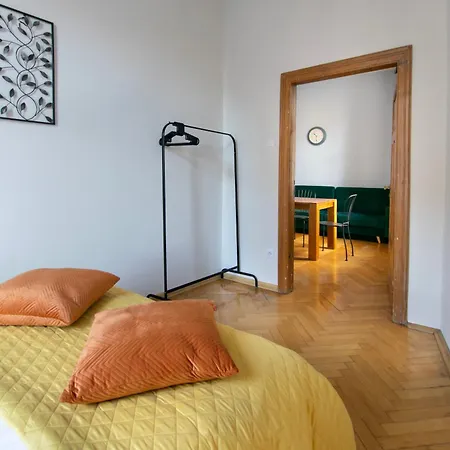 Cozy Krakowska Street, Kazimierz District Apartment Krakau