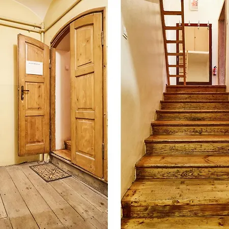 Cozy Krakowska Street, Kazimierz District קרקוב